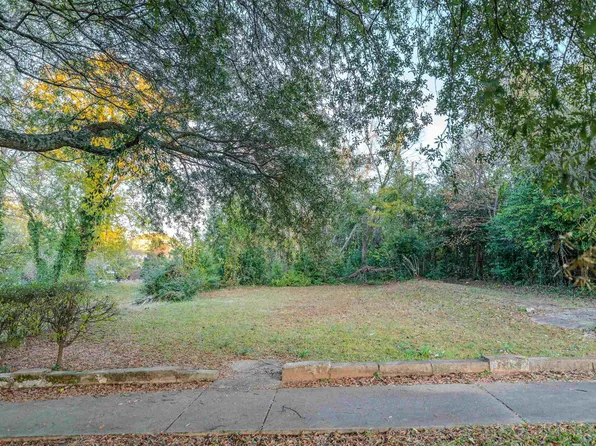 617 Richland St, Columbia, SC 29201