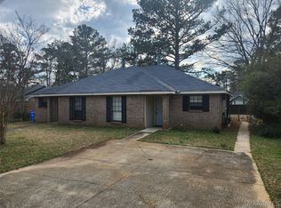 463 Durden Rd #A, Prattville, AL 36067