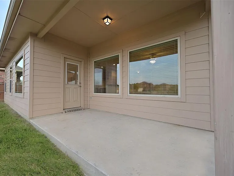 Covered back Patio