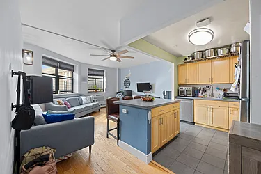 1814 Saint Johns Place