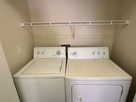 5th image of 701 Wheat Ridge Ln Unit 202