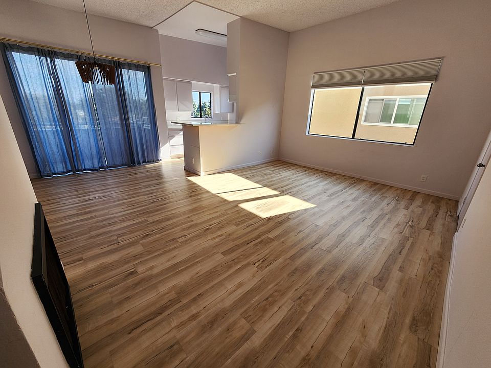 1st image of 2572 S Centinela Ave #7