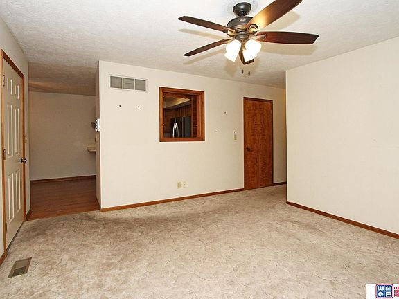 4th image of 315 N 75th Ct
