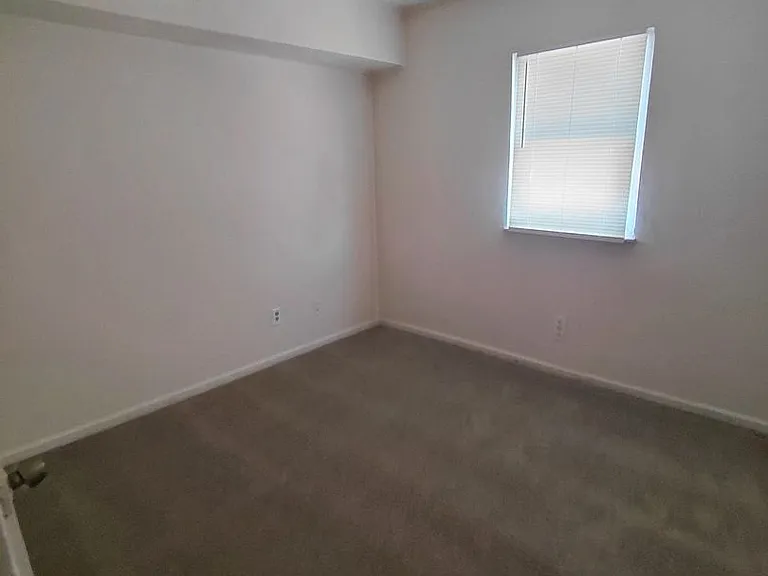 351 San Antonio Blvd — Photo 5