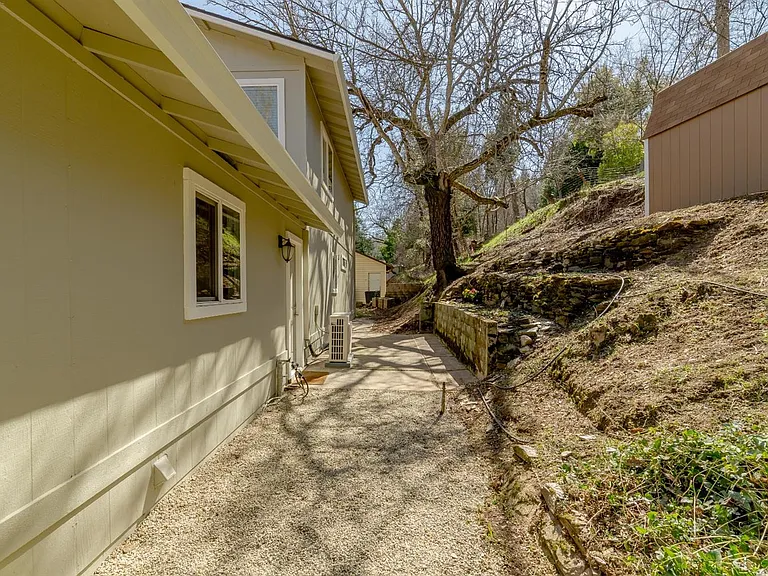 3106 Spanish Ravine Rd — Photo 17