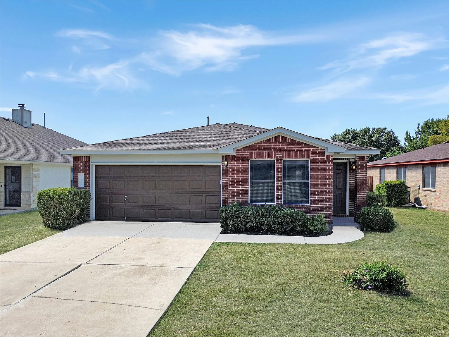 3 bed, 2.0 bath, 1615 sqft, $1,850 — Photo 1