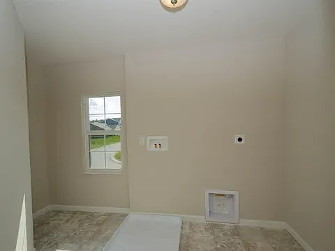 1544 Bear Lake Dr — Photo 3