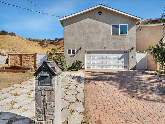 3rd image of 29220 Justamere Ave
