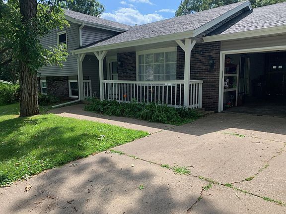 3rd image of 11408 Edgemere Ter