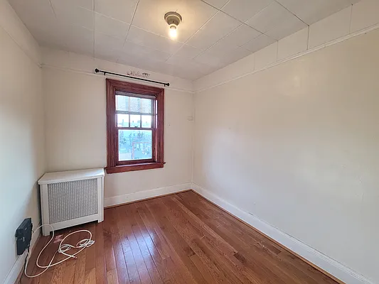 Rented by Bouklis Group | media 12