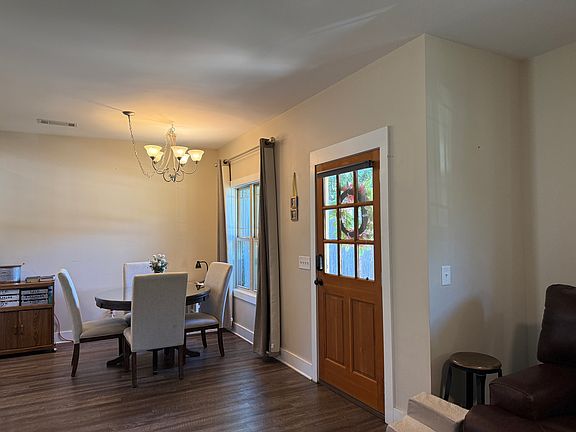 4th image of 242 Lee Ln