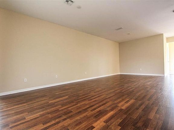 2nd image of 10210 Tin Maple Dr Unit 133