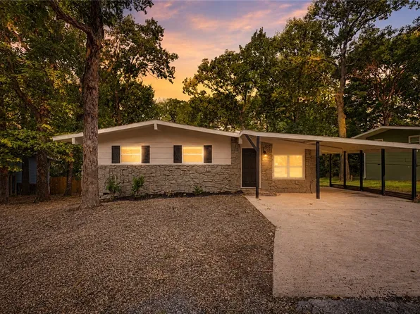 4 Evesham Ln, Bella Vista, AR 72714