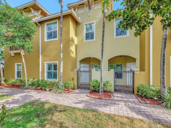 2851 W Prospect Road #308, Tamarac, FL 33309