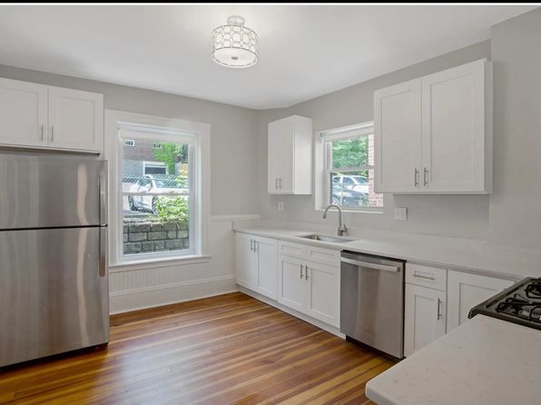 116 Winthrop Rd APT 3