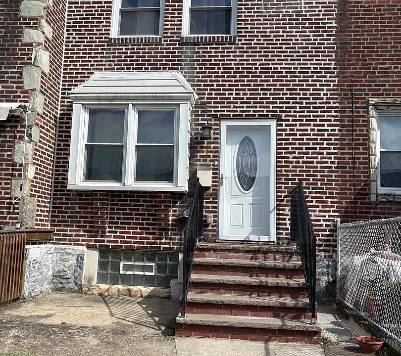 1st image of 7151 Akron St