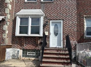 7151 Akron St, Philadelphia, PA 19149