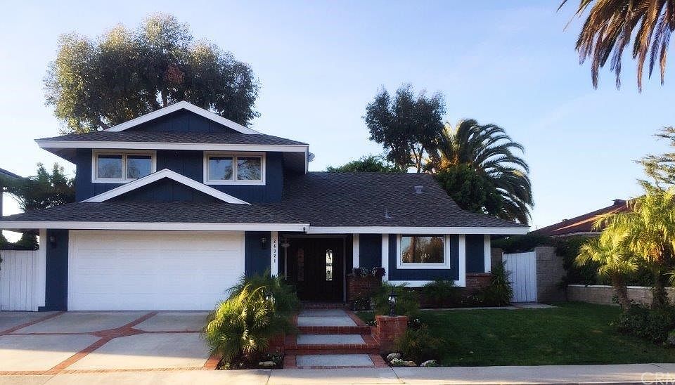 2nd image of 24321 Las Naranjas Dr