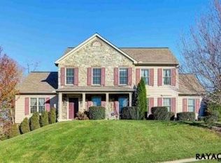 4288 Orchard Hills Dr, York, PA 17402