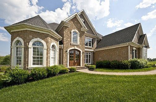 1st image of 554 Stratfield Way
