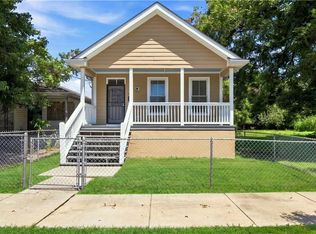 5415 Urquhart St, New Orleans, LA 70117