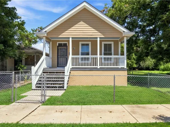 5415 Urquhart St, New Orleans, LA 70117