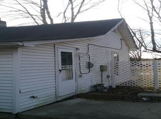 503 S Lafayette St, Cloverdale, IN 46120