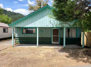 641 S 1st St, Dunsmuir, CA 96025