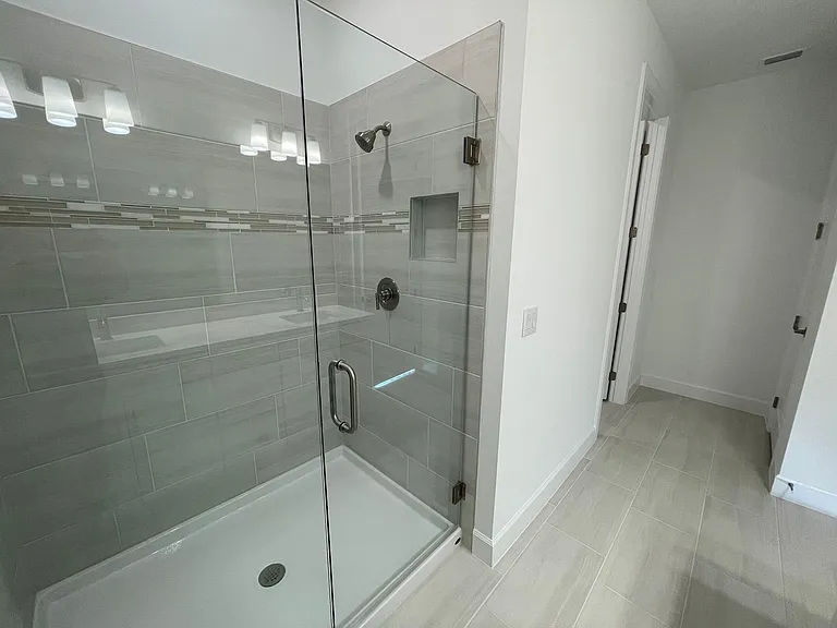 4101 Sonoma Oaks Cir — Photo 24