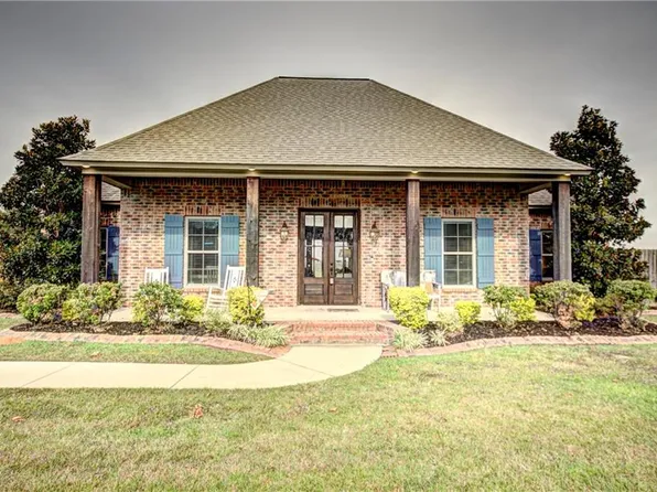 379 Saint Francis Ave, Natchitoches, LA 71457