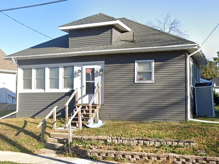 16 14th St SE — Photo 7