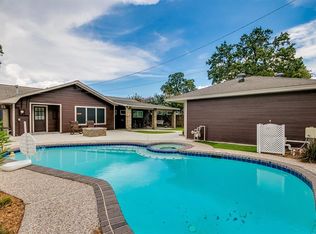 1401 Conrad Sauer Dr, Houston, TX 77043