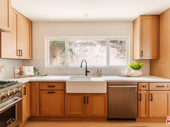 2339 Jupiter Dr, Los Angeles, CA 90046