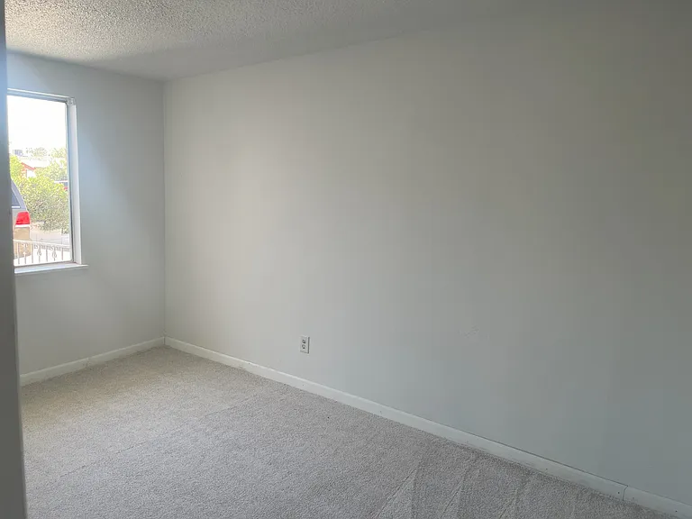 2004 Crescent Dr — Photo 11