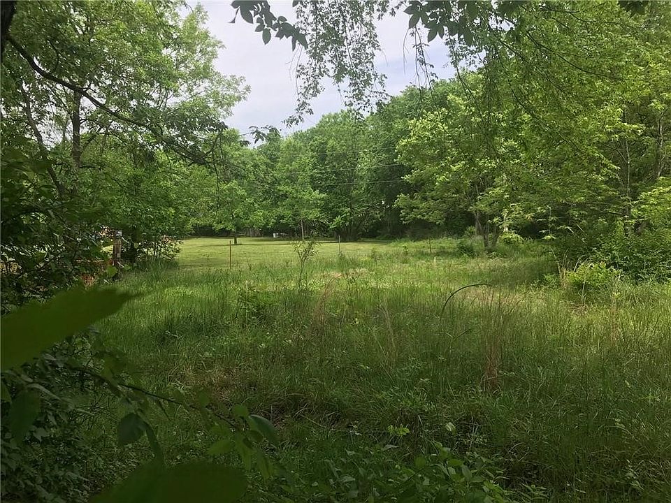 1st image of 1840 S Warford Dr