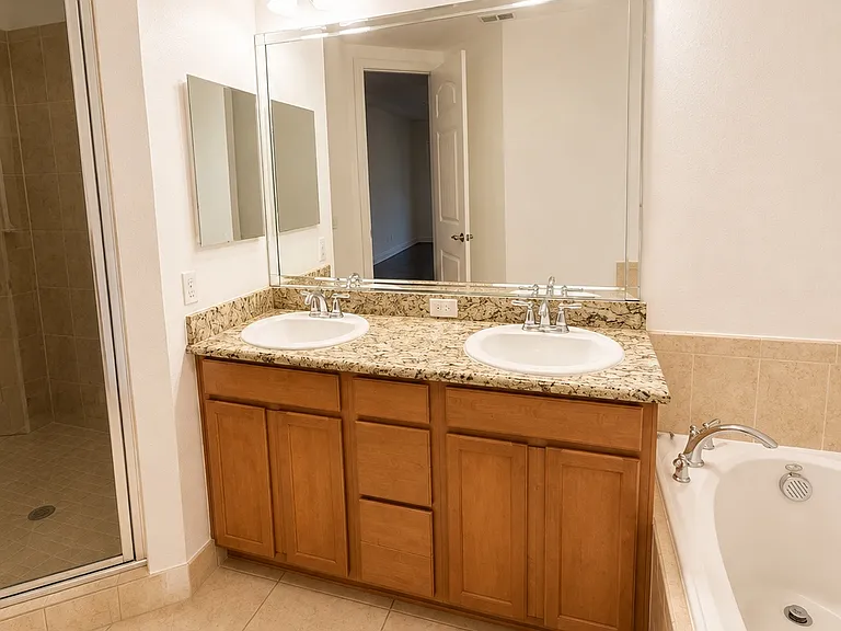 10411 Belfry Cir — Photo 24