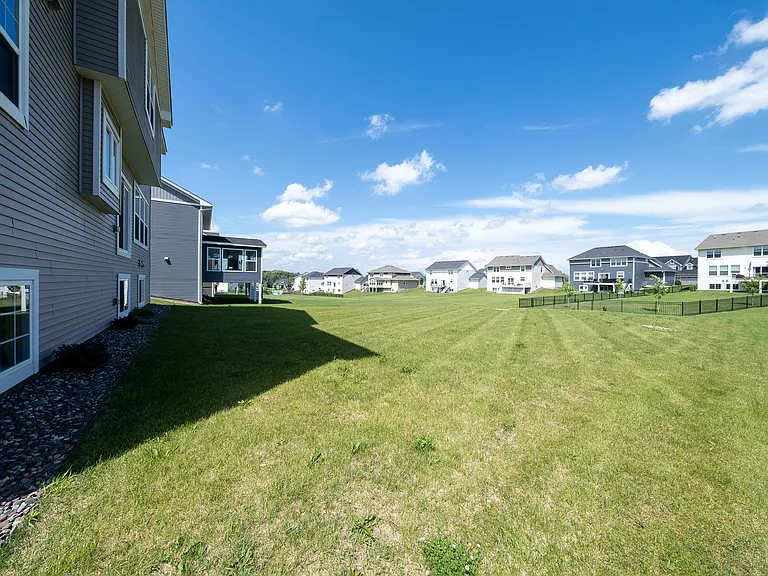 6644 Coach House Ln — Photo 40