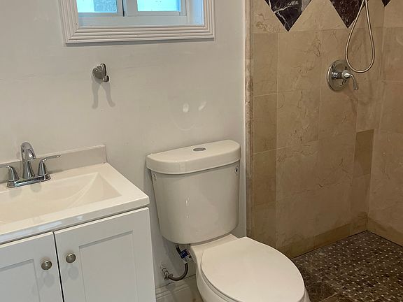 4th image of 1777 NE 178th St