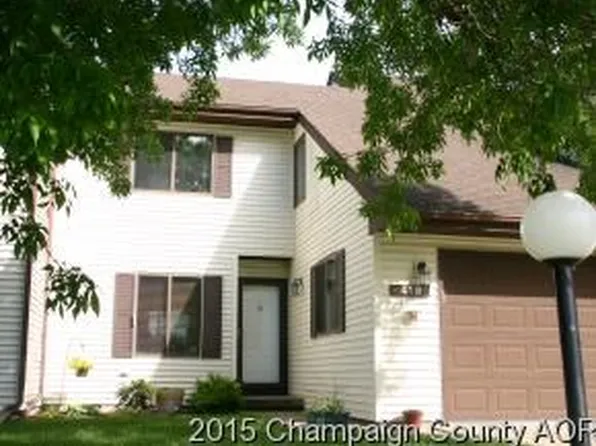 418 Hilltop Rd, Champaign, IL 61822