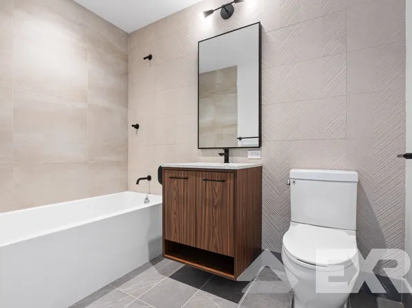 2230 Cropsey Avenue image 7 of 67