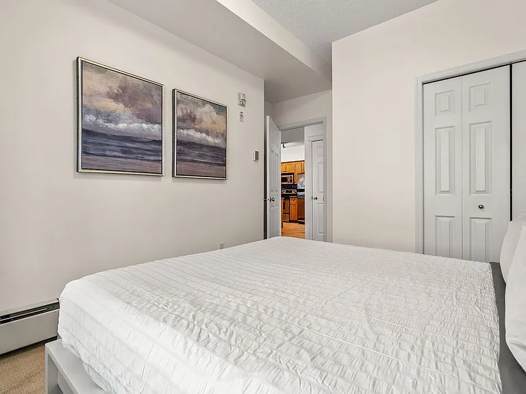 60 24th Ave SW #207 — Photo 18