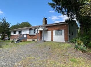 2631 Mountain Rd, Stroudsburg, PA 18360