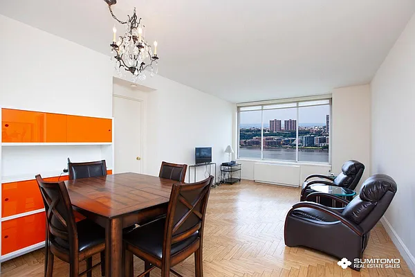 Rented by Sumitomo Real Estate Sales | media 14