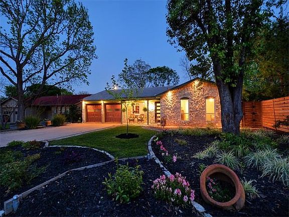 Lots of native landscaping.