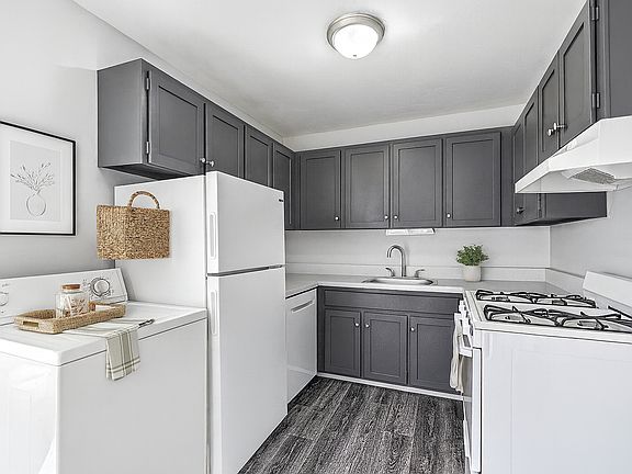 4th image of 5750 Roche Dr #F5b5ca905