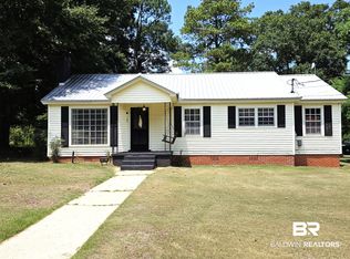 105 Spring St, Evergreen, AL 36401