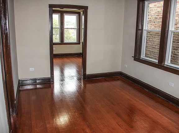 5th image of 1444 S 49th Ct