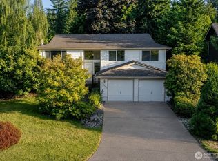 12705 SE 74th St, Renton, WA 98056