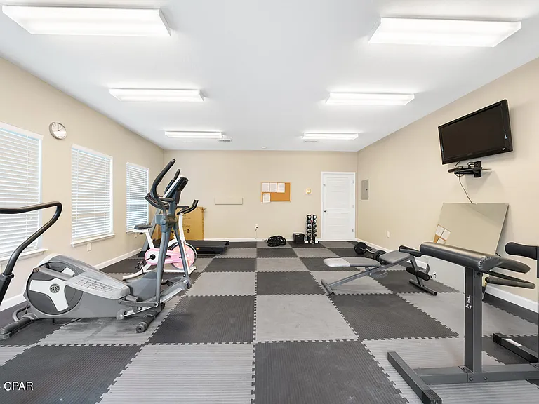 7207 Quail Hollow Dr — Photo 27