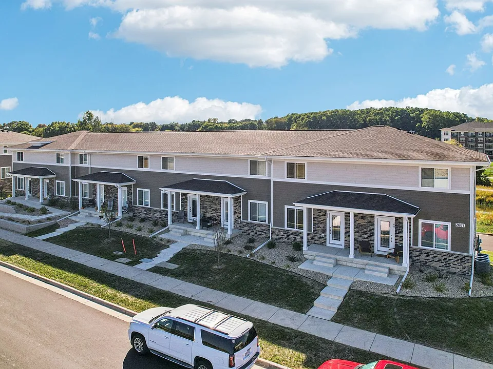 The Townhomes at Hartung Fields